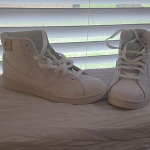 Nike Women's Court Royale Mid Shoes 7.5 White